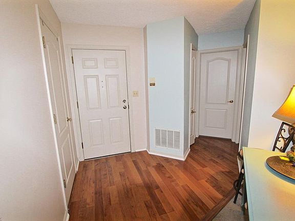 2nd image of 362 Village Pointe Dr APT A