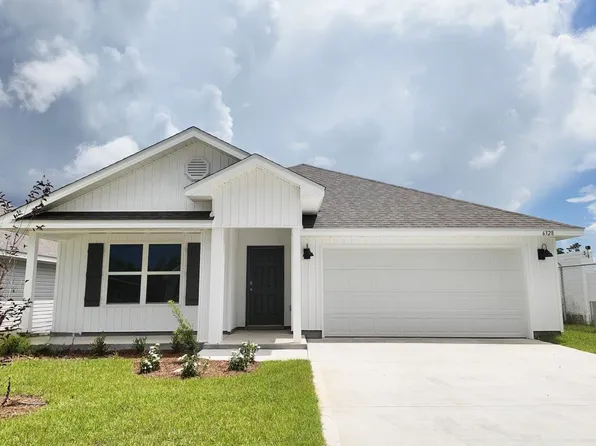 6328 Firefly Dr, Milton, FL 32583