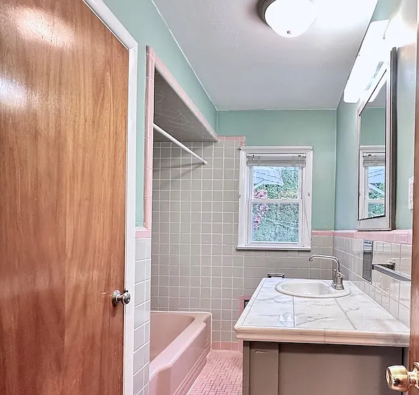 99 Spencer Ave #1 — Photo 9