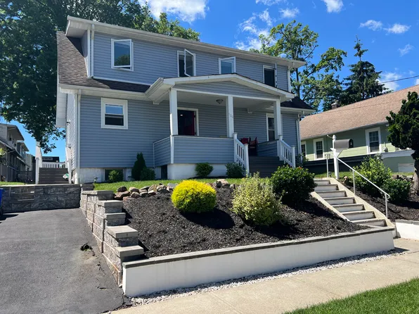 126 W Lincoln Ave, Roselle Park, NJ 07204