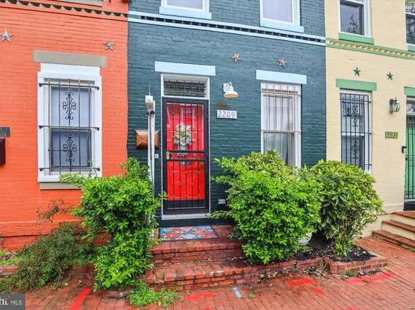 2209 12th Pl NW, Washington, DC 20009