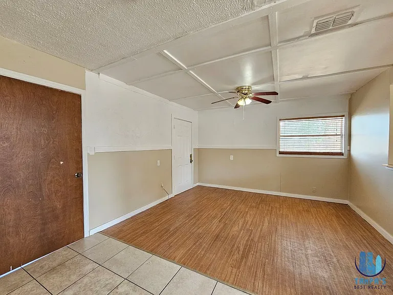 3330 Jean Ave — Photo 4