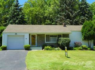 2271 Summit Blvd, Jamestown, NY 14701