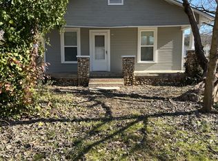 726 Henderson Ave, Rossville, GA 30741
