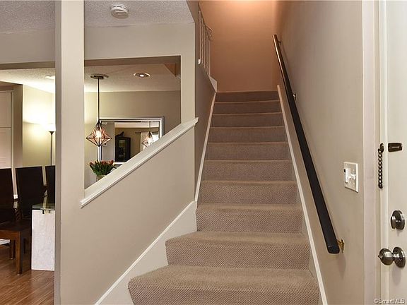 3rd image of 92 Limewood Ave Unit B13