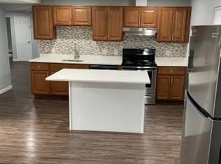 27 Parker St APT 1, Ware, MA 01082