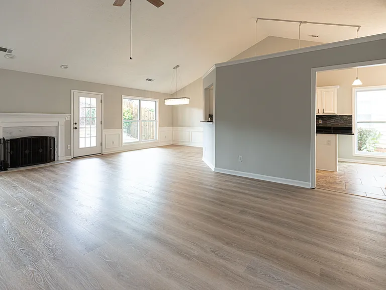 5295 Antler Ct — Photo 10