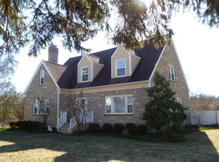 479 Vanderveer Rd, Raritan, NJ 08869