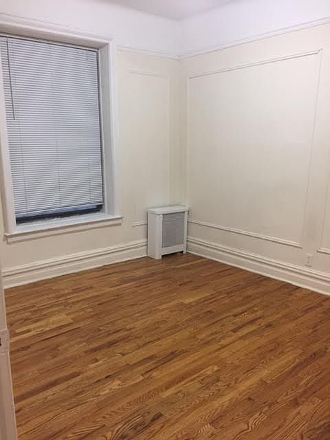 1st image of 812 W 181st St APT 7