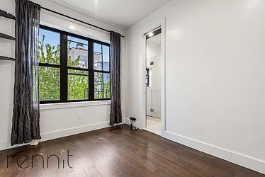 Rented by Rennit Inc.