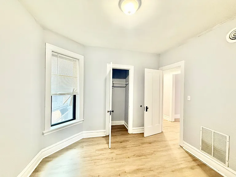 1445 W Balmoral Ave #1N — Photo 8