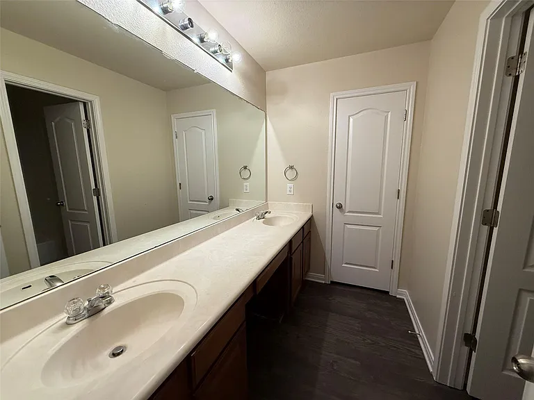 1209 Laurel Oak Trl — Photo 22