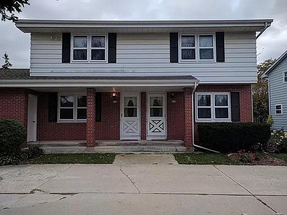 1st image of 352 N Mill St
