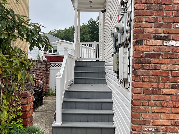 4th image of 51 Ramona Ave #B