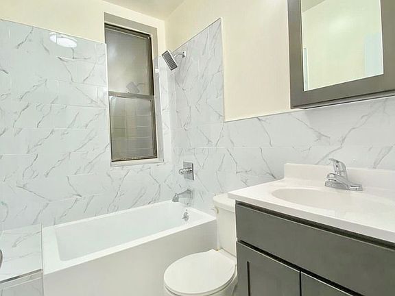 5th image of 890 Nostrand Ave #33C