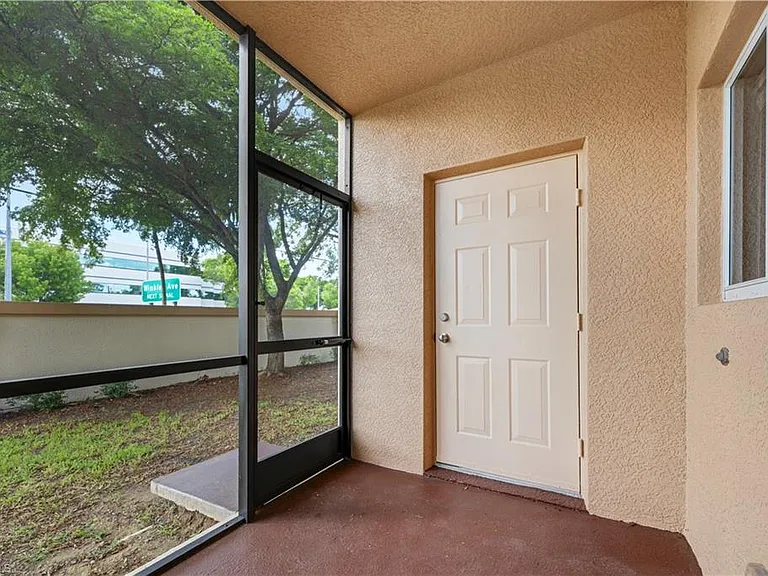 4172 Castilla Cir #101 — Photo 34