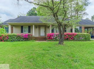 608 Tanglewood Ln, Goldsboro, NC 27534
