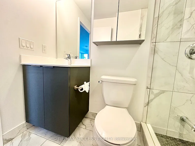 30 Shore Breeze Dr #2617 — Photo 22