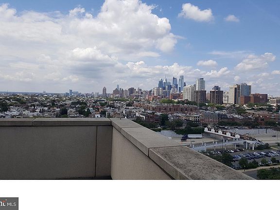 4th image of 717 S Chris Columbus Blvd Unit 1401
