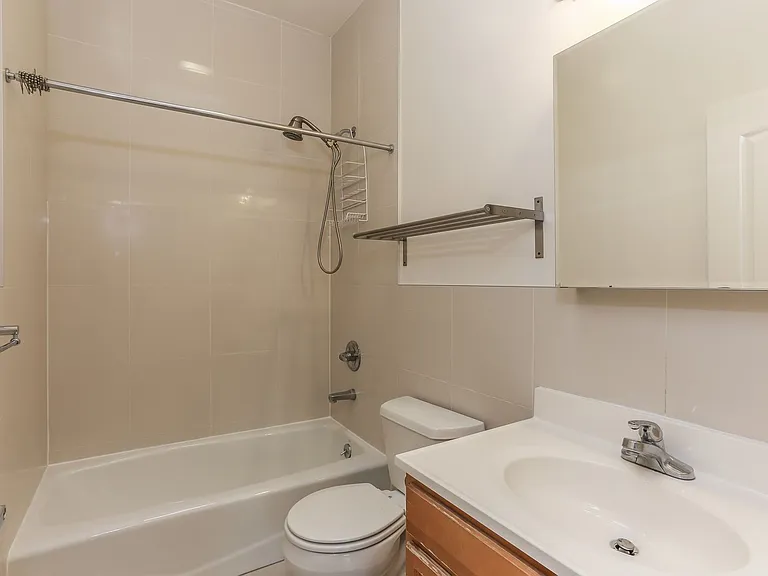 1013 Fair Oaks Ave. — Photo 54