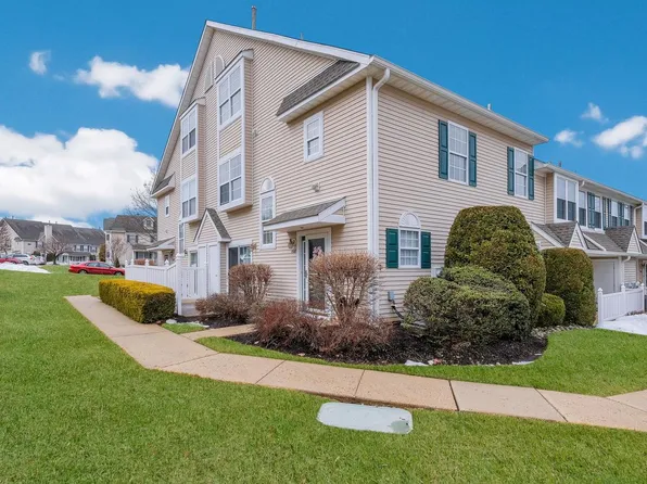 1508 Carol Ct #1501, Jamison, PA 18929