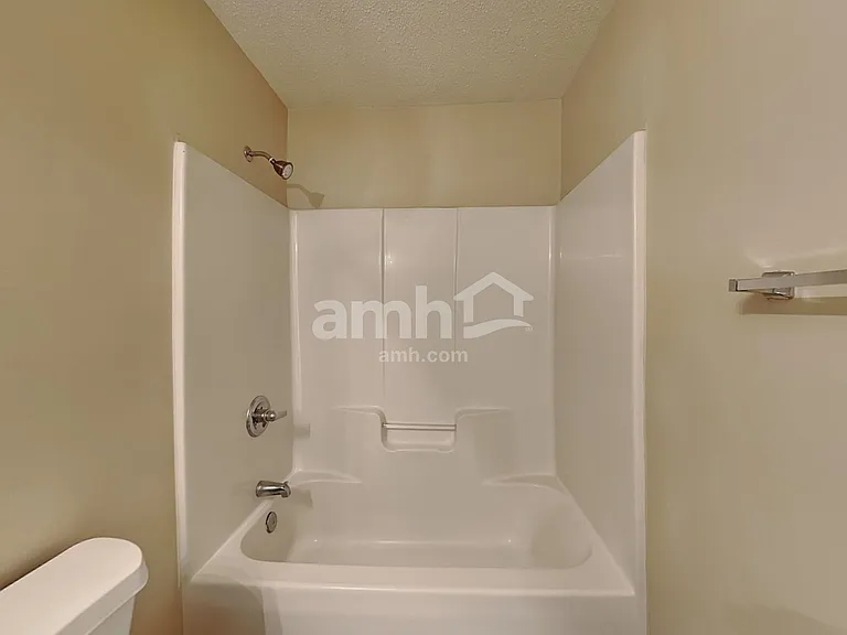 555 Whistling Swan Dr — Photo 15