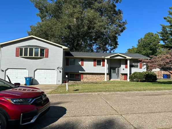 7244 Oakdale Dr, Newburgh, IN 47630