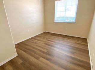 601 Granger Ave #C, Granger, WA 98932