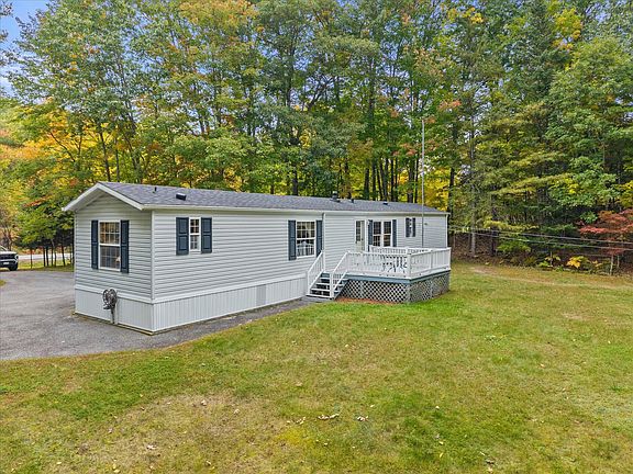 3rd image of 261 Mast Hill Road