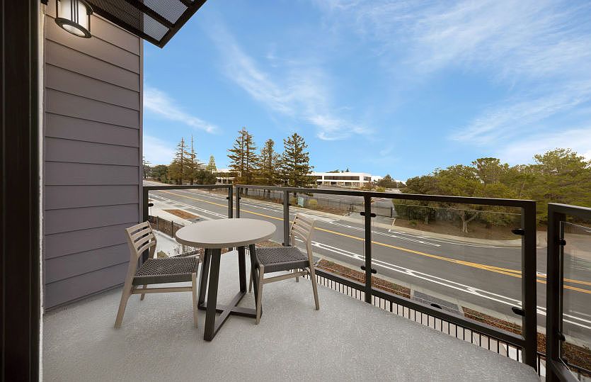 Deck off gathering room