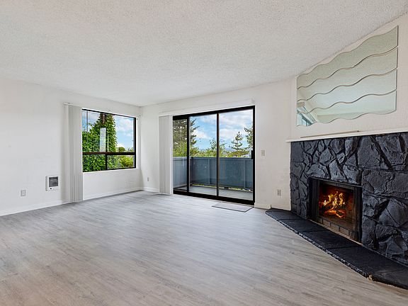 4th image of 530 Mill Ave S APT 2