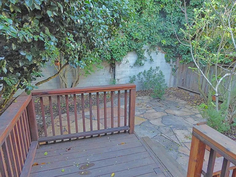 185 Beaver St — Photo 38