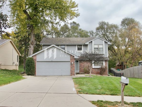 1611 S 168th Ave