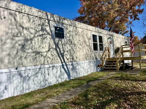 72 2nd Ln, Berwick, PA 18603