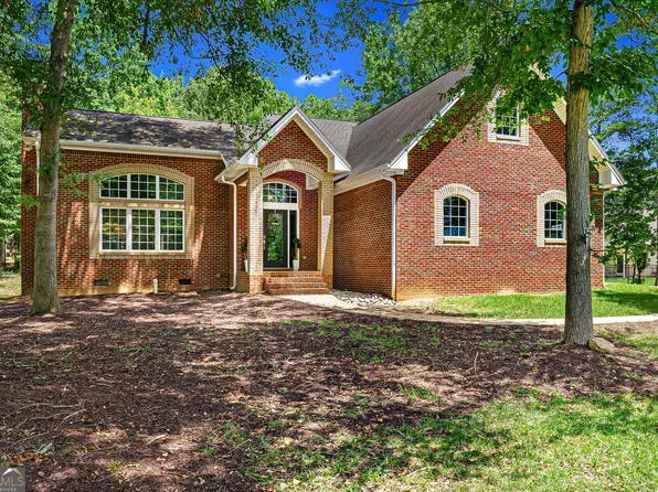 181 Ethridge Way, Hartwell, GA 30643