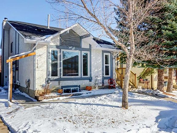 2nd image of 156 W Cedarbrook Way SW