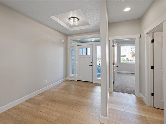 3rd image of 17402 E 15th Ave