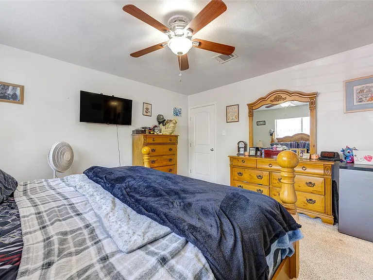 24522 Glen Loch Dr — Photo 30