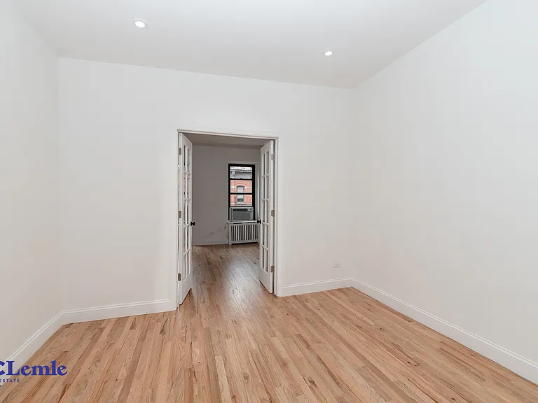 215 E 88th St #5FW — Photo 11