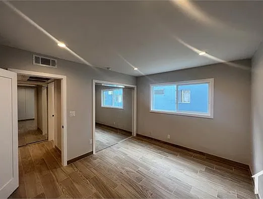 13425 Vanowen St #1 — Photo 12