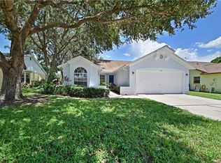 707 47th St E, Bradenton, FL 34208
