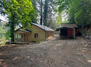 236 5th St, Glendale, OR