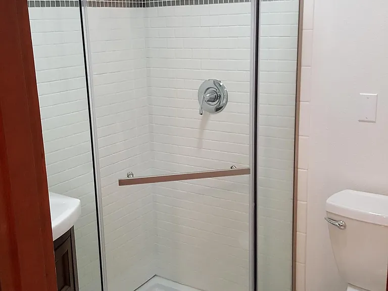 7017 Parkdale Dr NW — Photo 9
