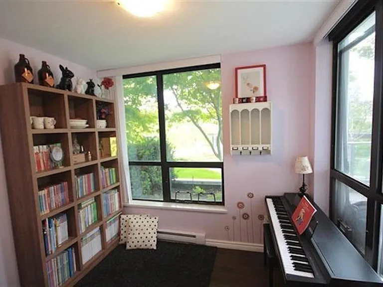 2982 Burlington Dr #309 — Photo 9