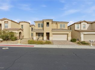 62 Crooked Putter Dr, Spring Valley, NV 89148