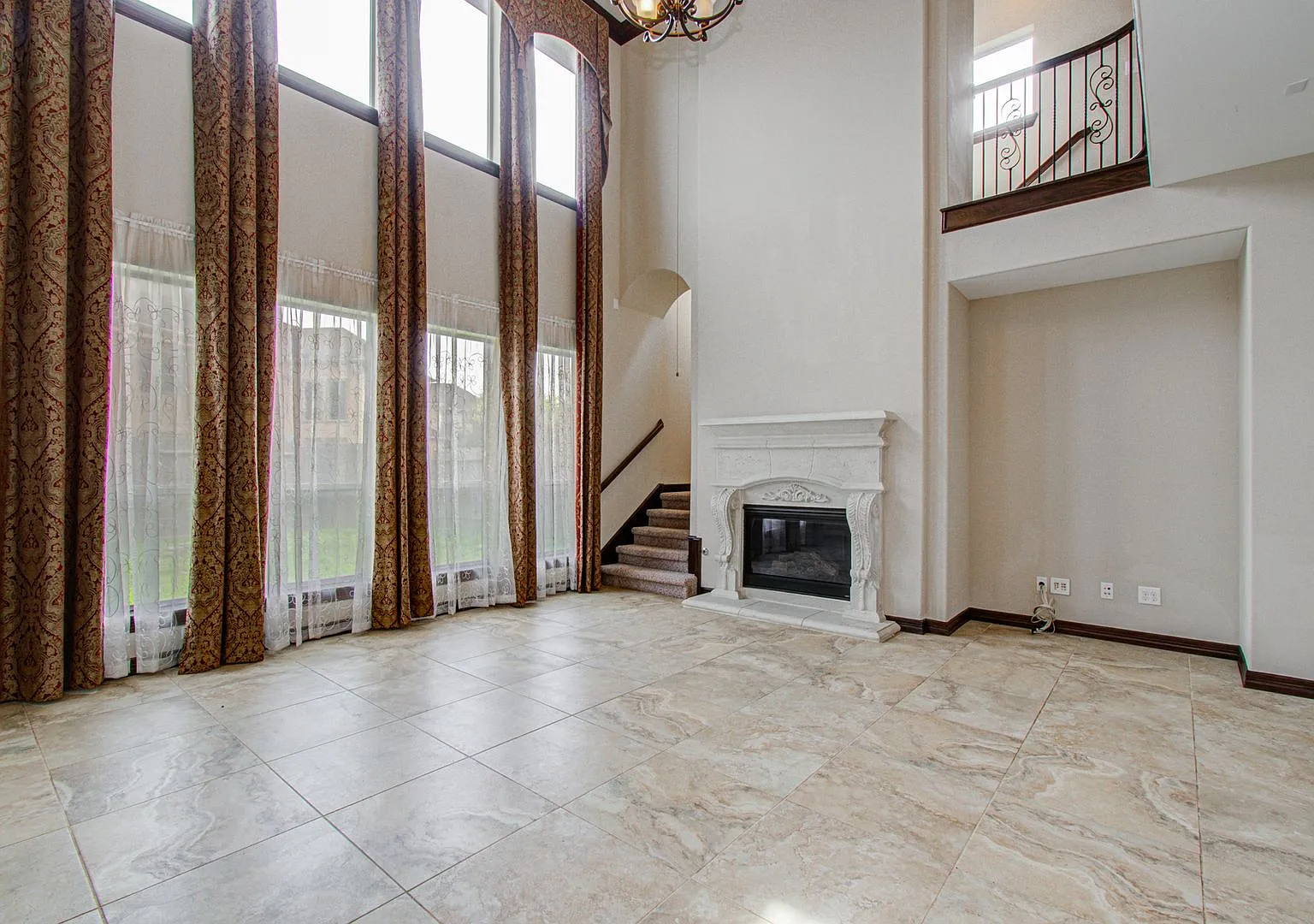 Luxury, Space & Convenience in Avalon at Riverstone — Photo 4