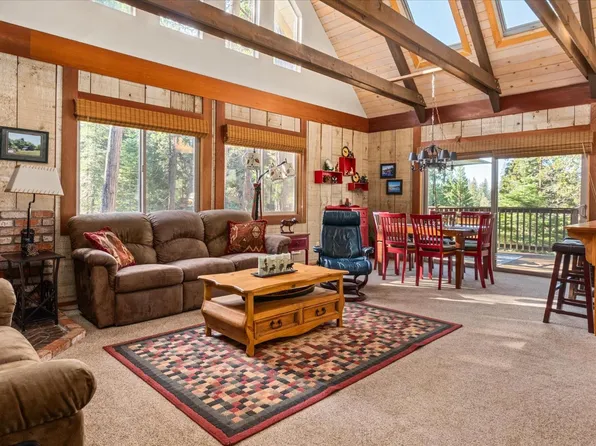 412 Augusta Dr, Arnold, CA 95223