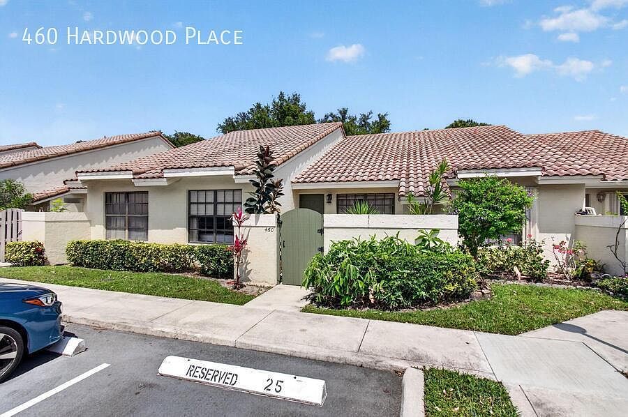 1st image of 460 Hardwood Pl