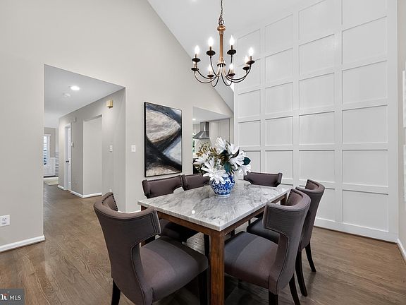 5th image of 2327 Ashboro Dr