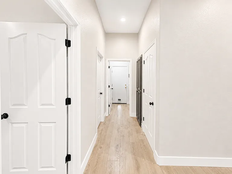 10163 Omeara Dr — Photo 26